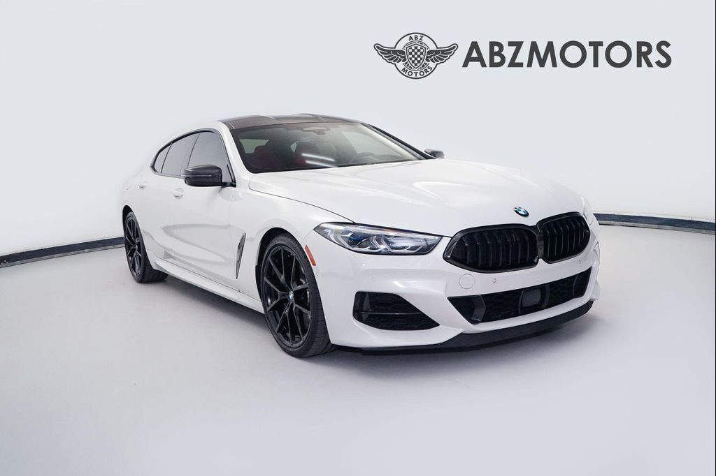 2021 BMW M8