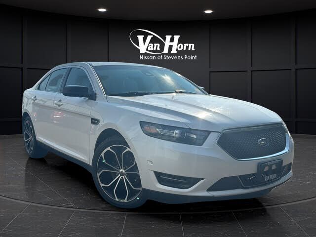 2013 FORD Taurus