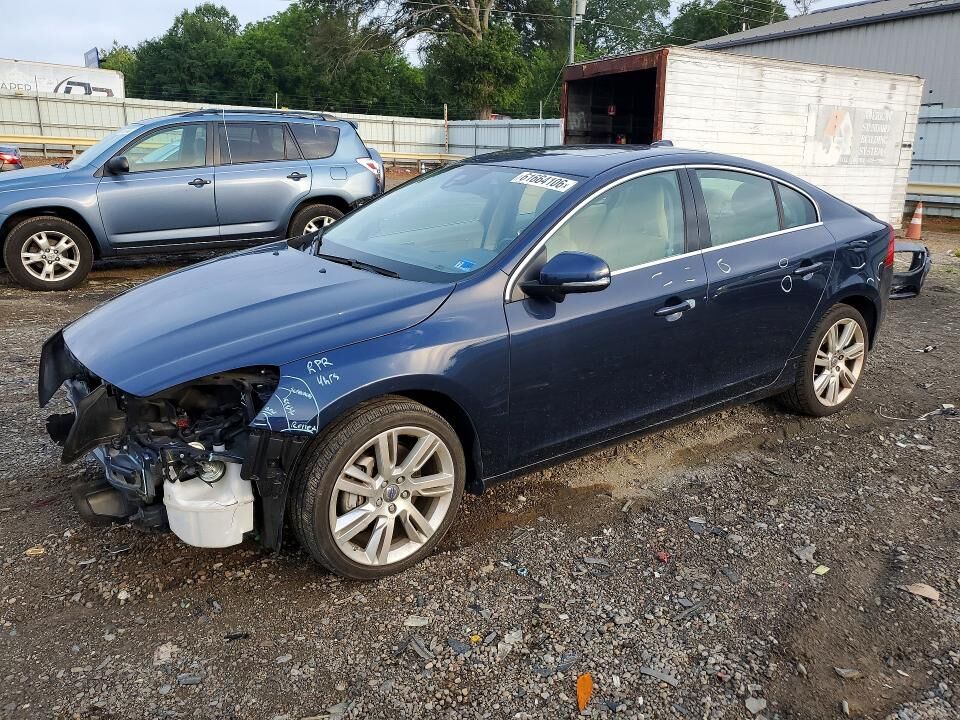 2013 VOLVO S60