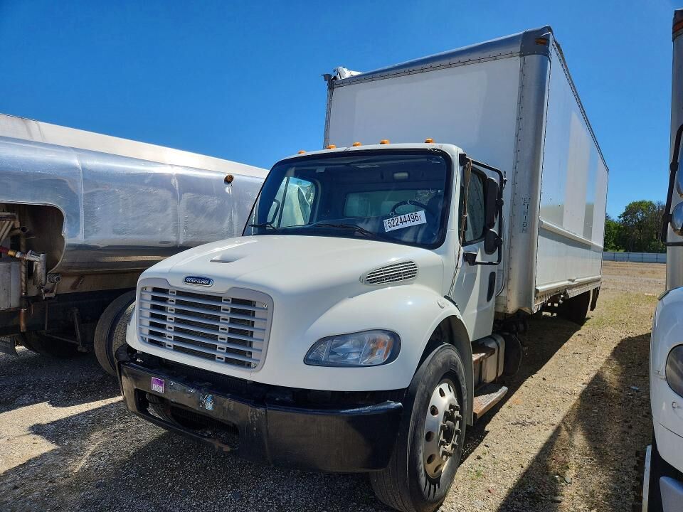 2016 FREIGHTLINER M2