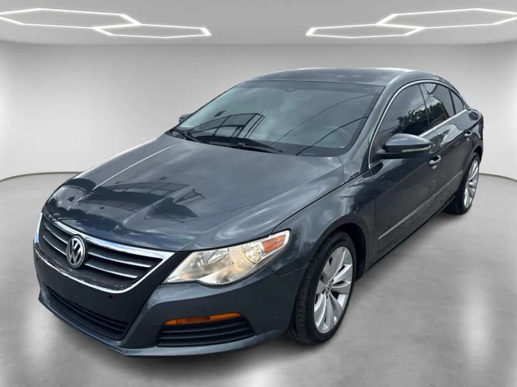 2011 VOLKSWAGEN Passat