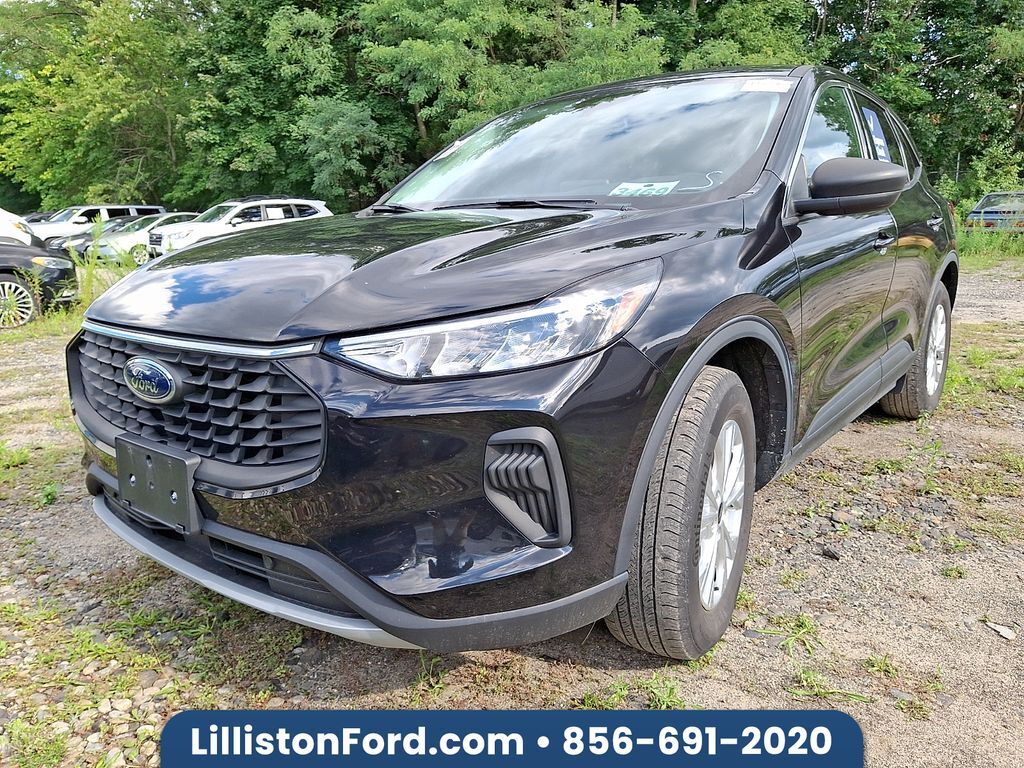 2023 FORD Escape