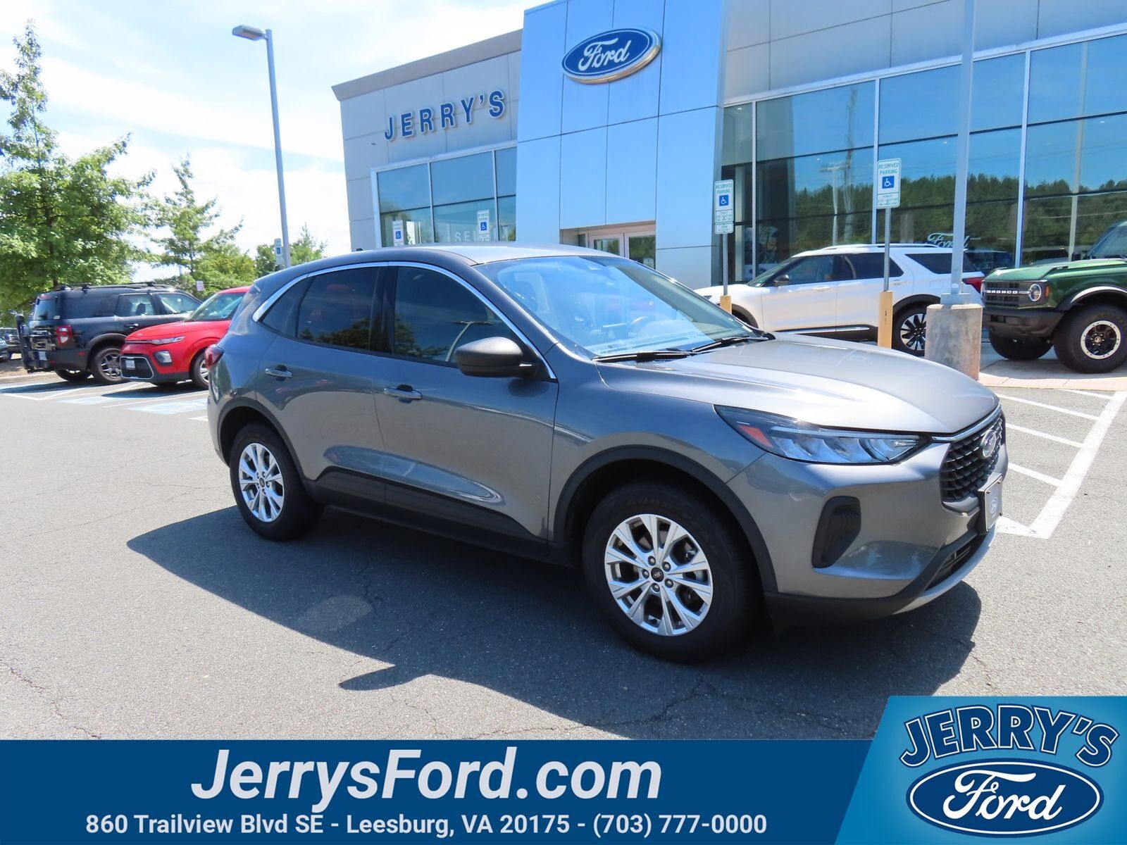 2024 FORD Escape