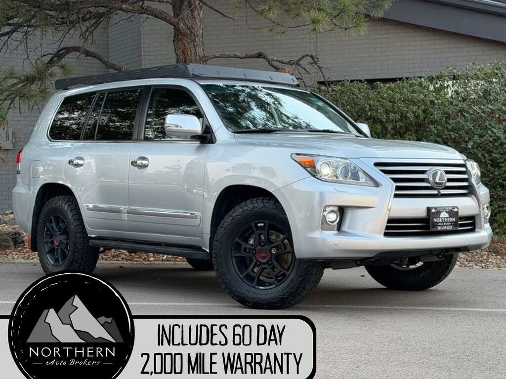 2015 LEXUS LX
