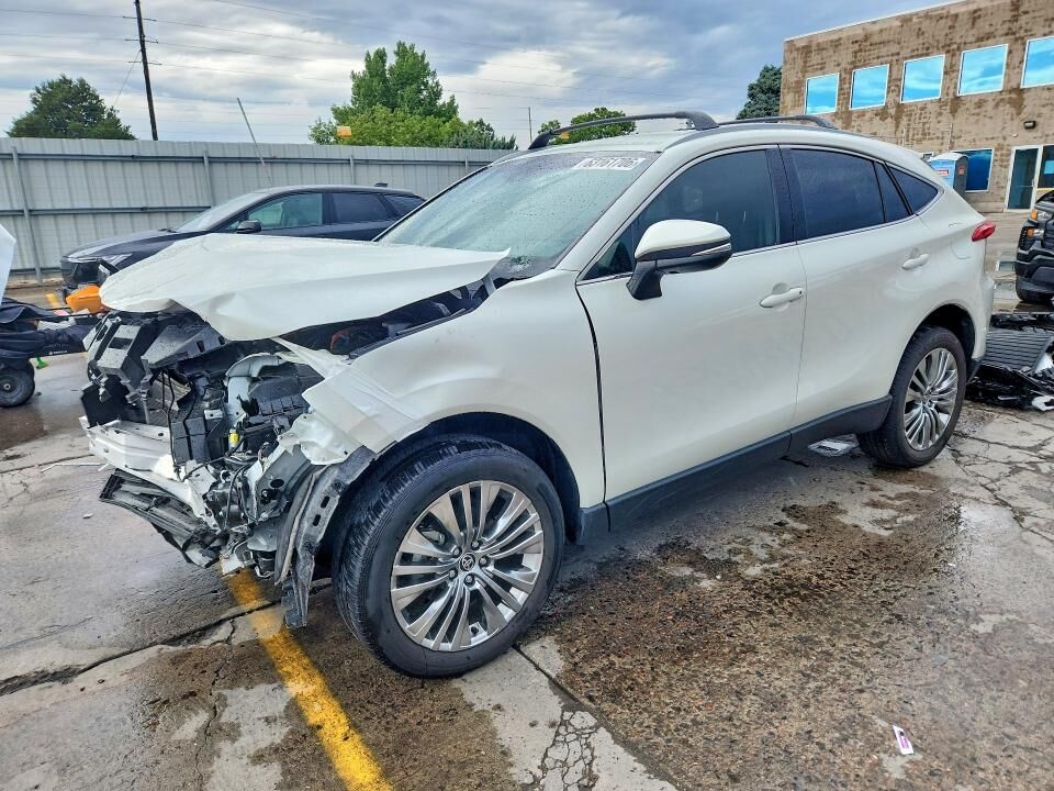 2022 TOYOTA Venza