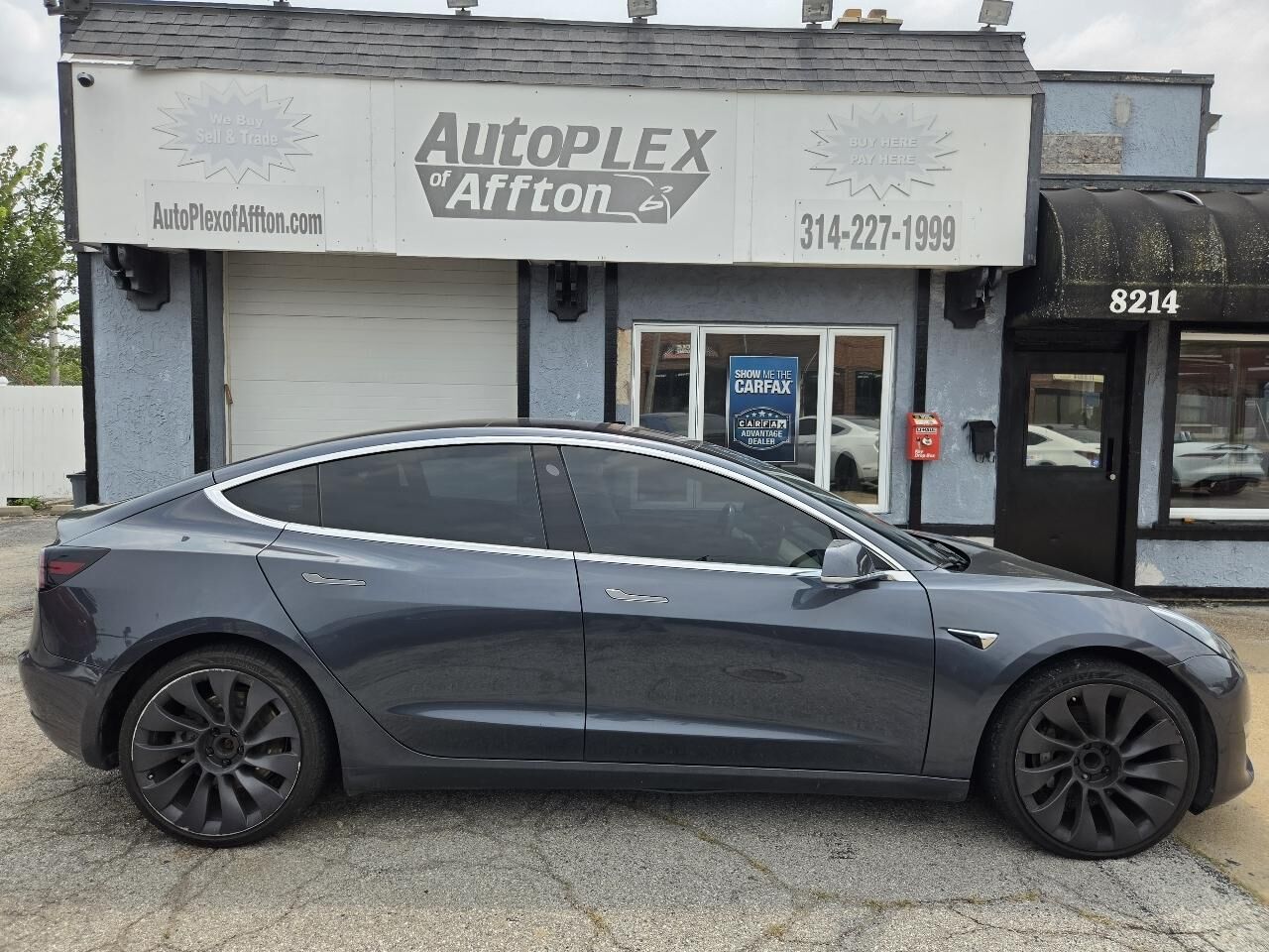 2018 TESLA Model 3