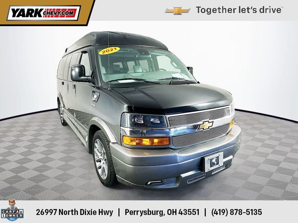 2021 CHEVROLET Express