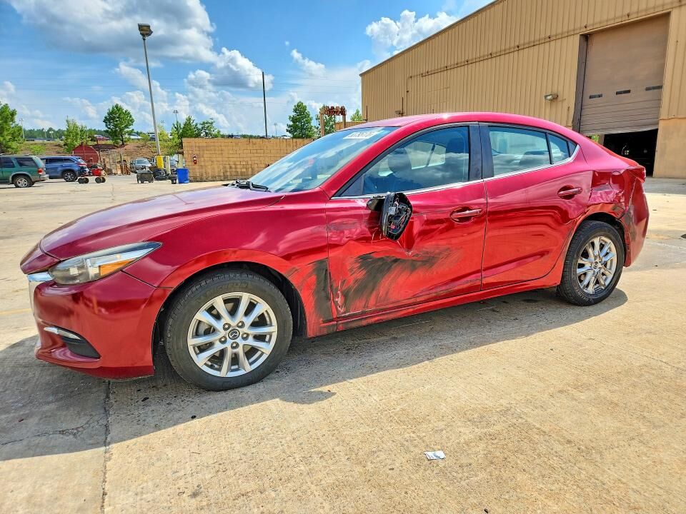 2017 MAZDA Mazda3
