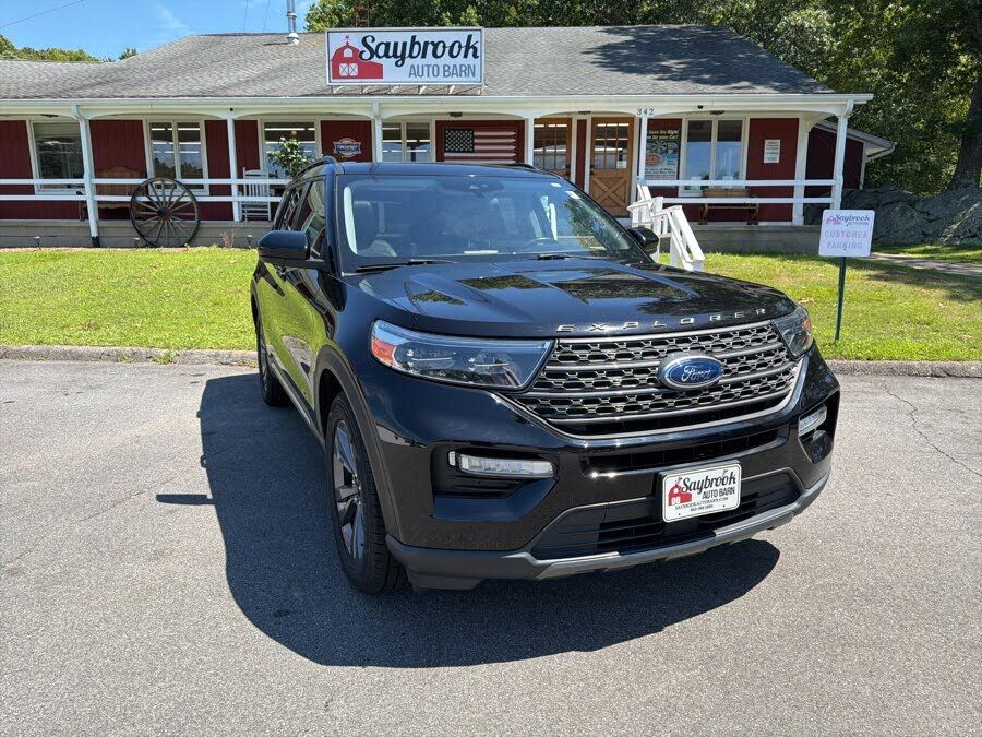 2022 FORD Explorer