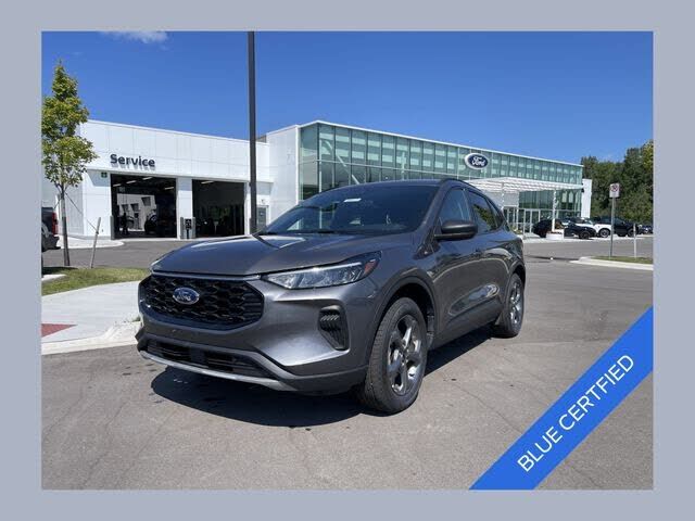 2025 FORD Escape
