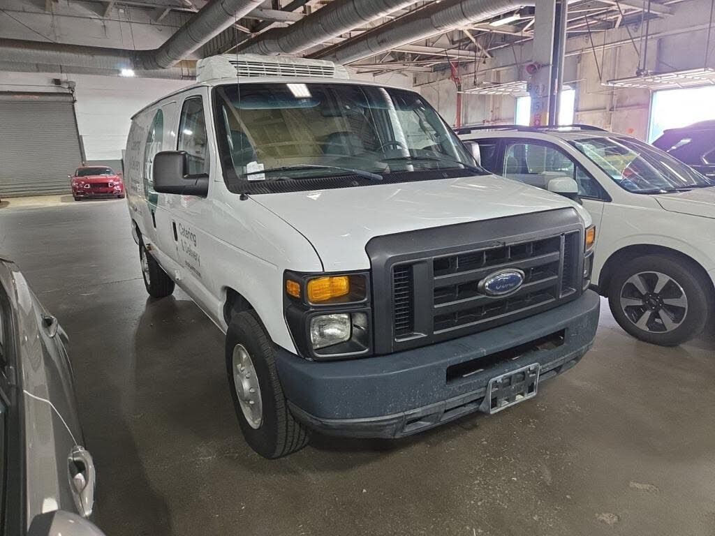 2008 FORD E-250