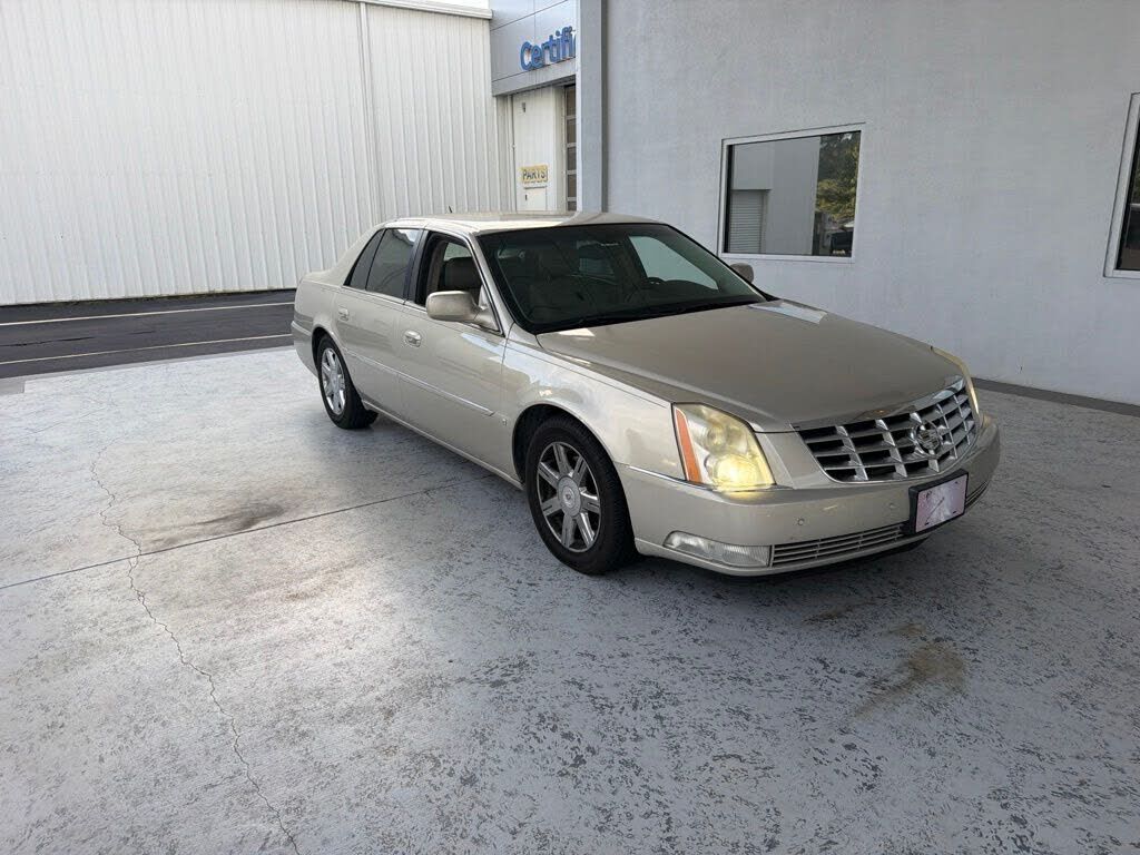 2007 CADILLAC DTS