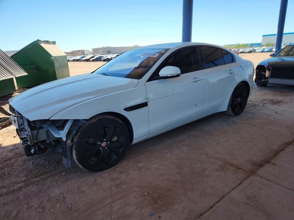 2020 JAGUAR XE
