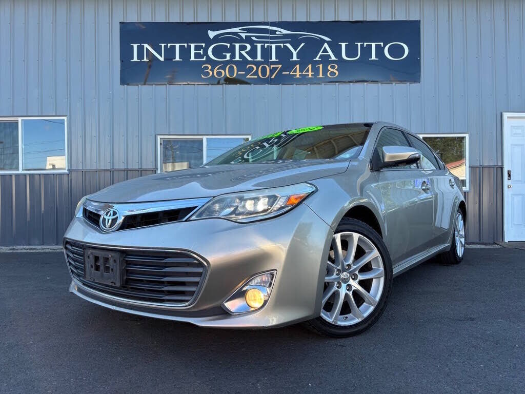 2014 TOYOTA Avalon