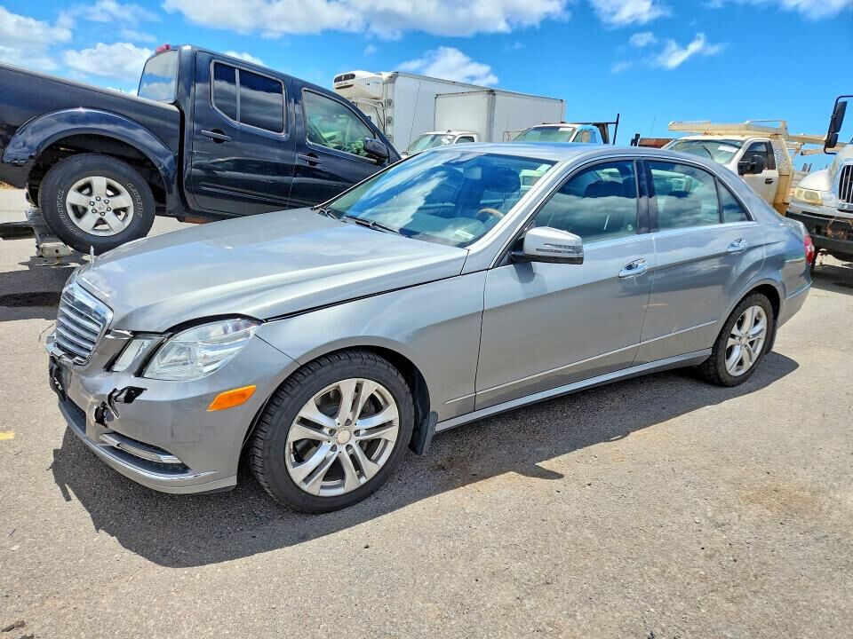 2011 MERCEDES-BENZ E-Class
