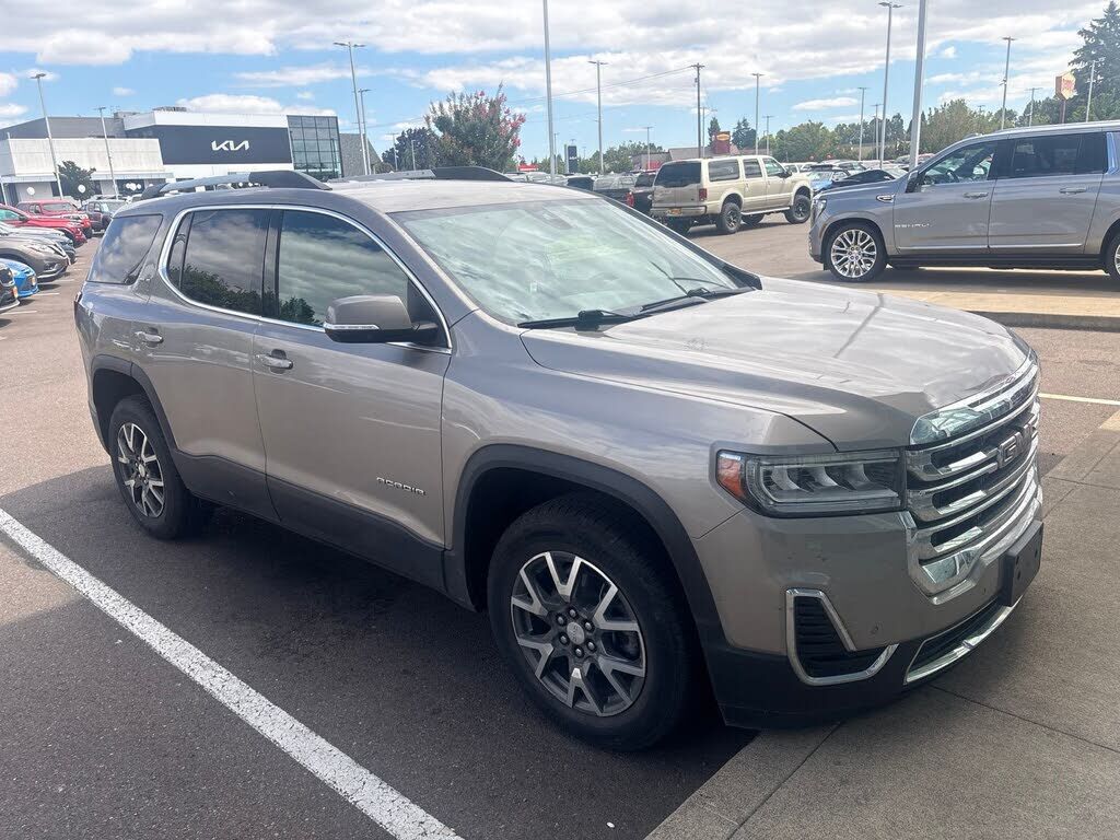 2022 GMC Acadia