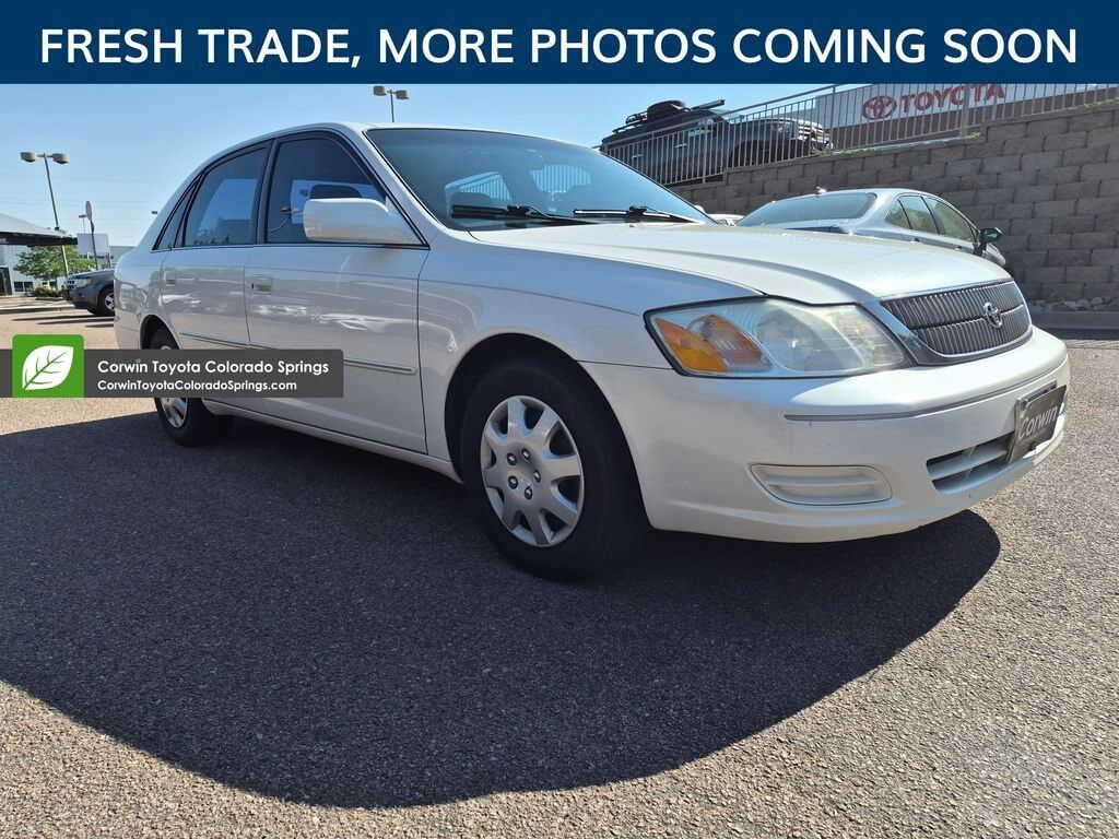 2001 TOYOTA Avalon