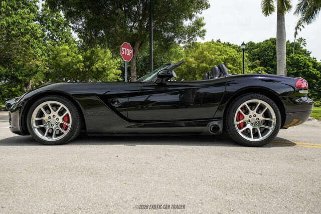 2005 DODGE Viper