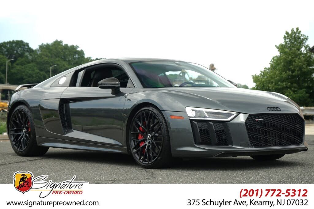 2018 AUDI R8