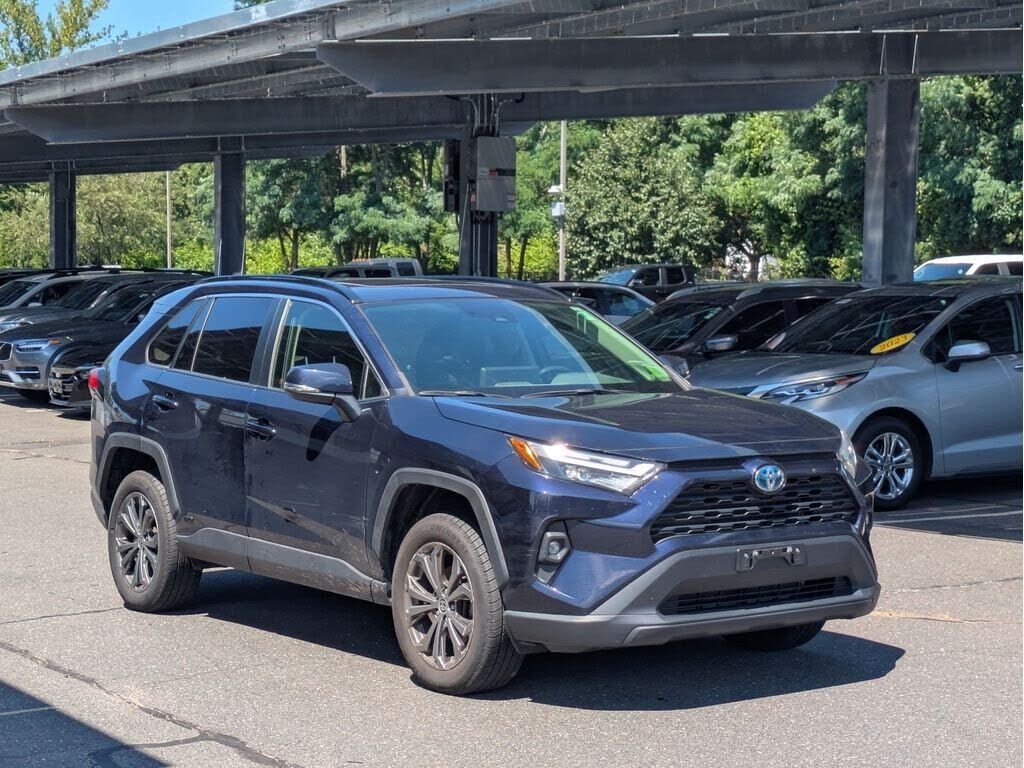 2023 TOYOTA RAV4