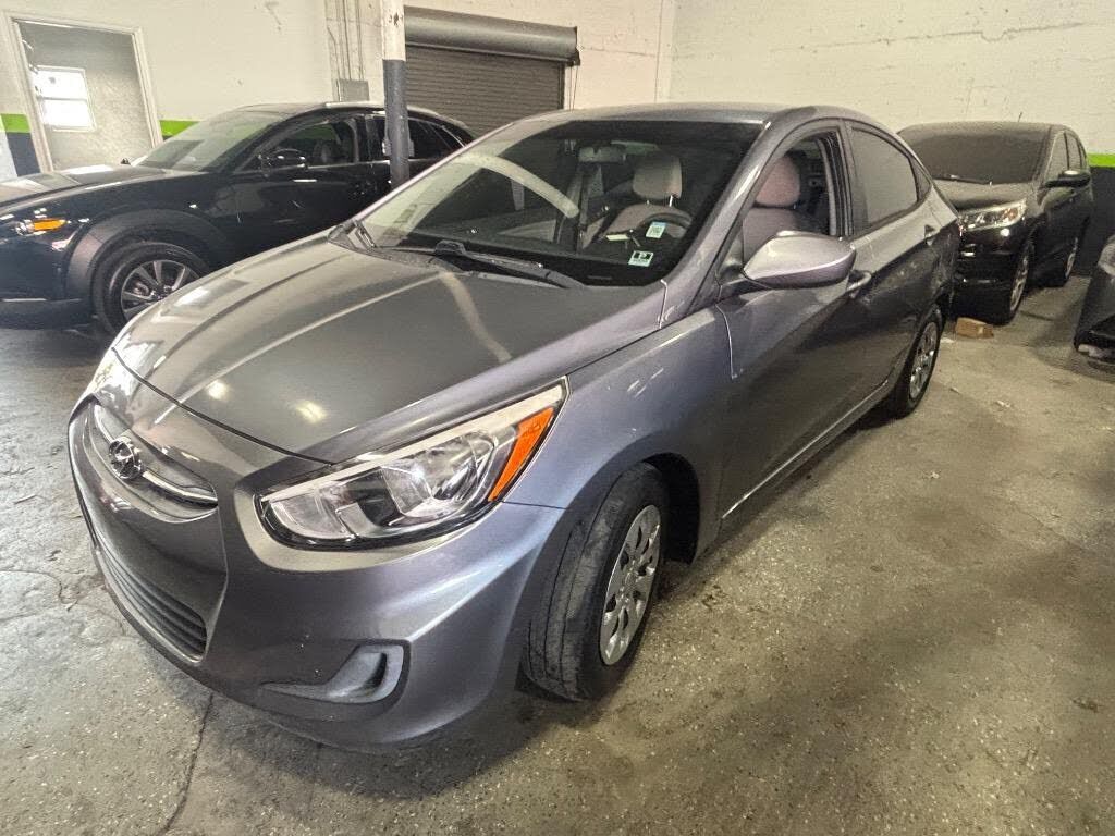 2017 HYUNDAI Accent