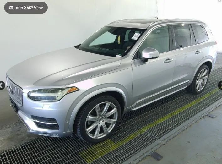 2017 VOLVO XC90