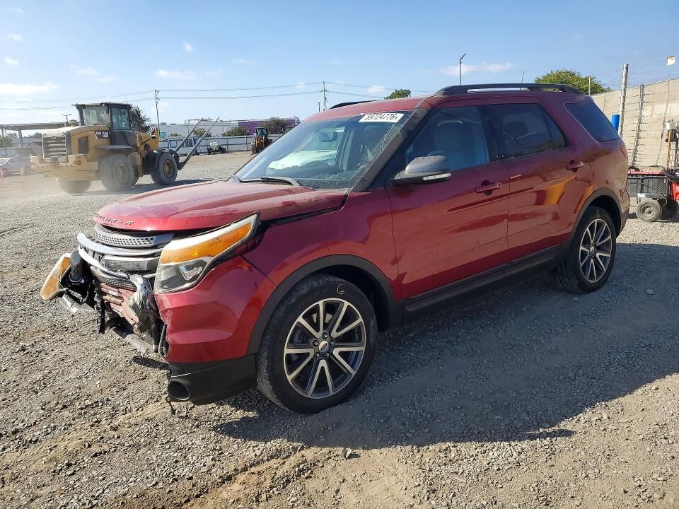 2015 FORD Explorer