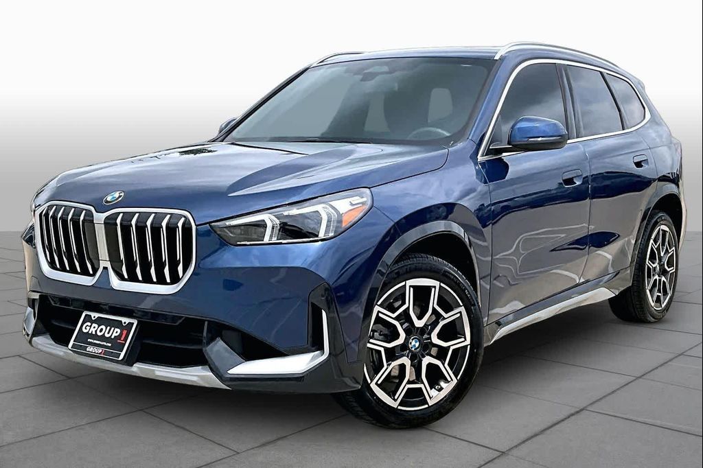 2025 BMW X1