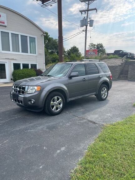 2011 FORD Escape