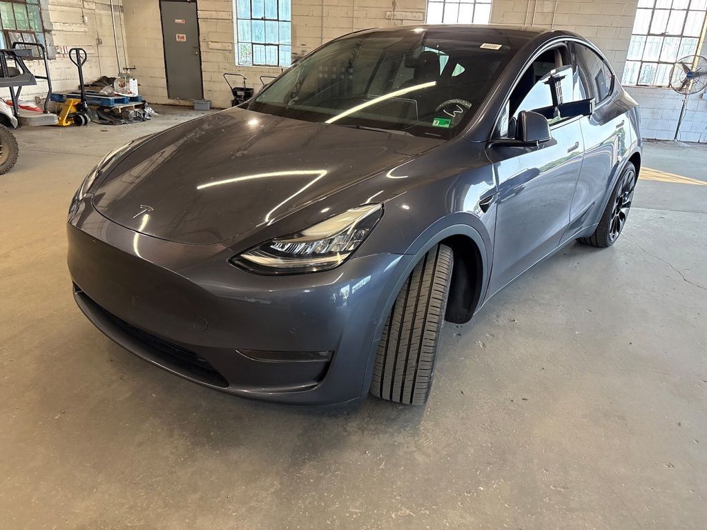 2021 TESLA Model Y