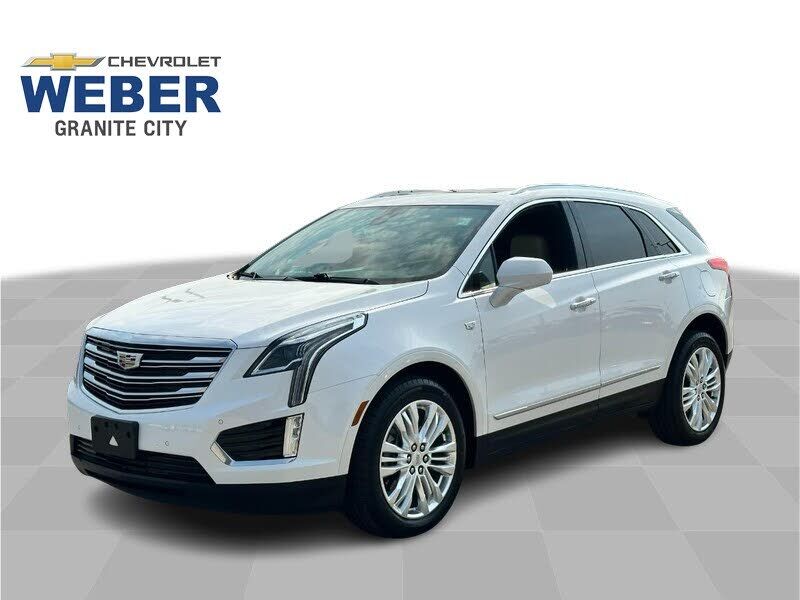 2017 CADILLAC XT5