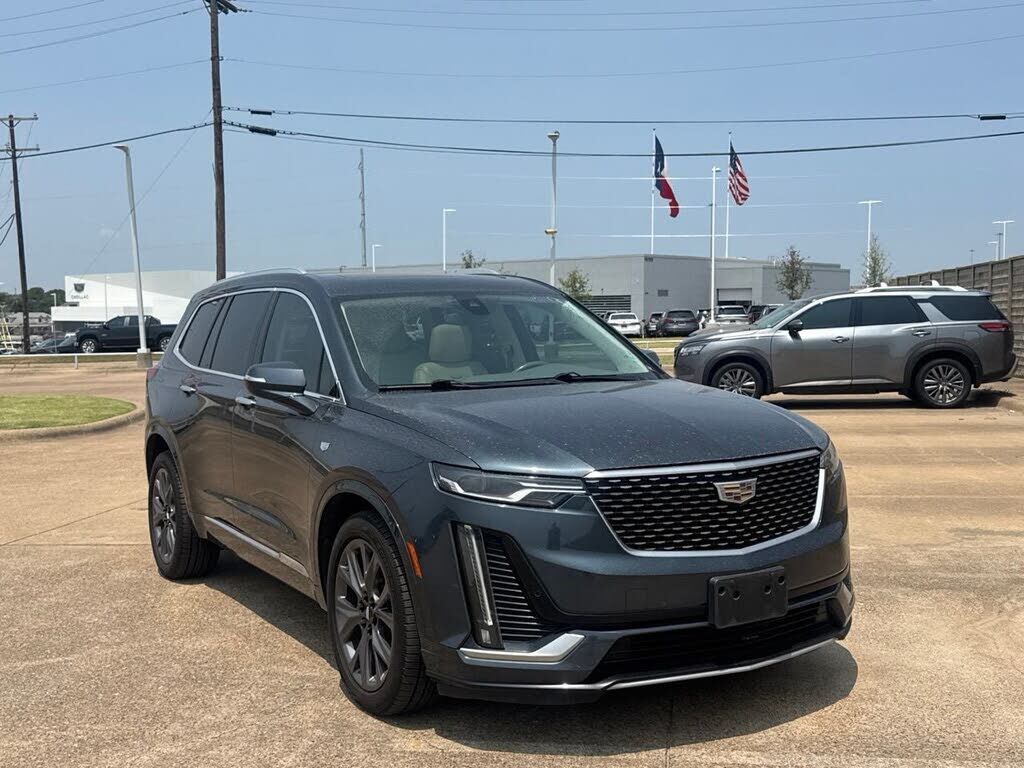 2020 CADILLAC XT6