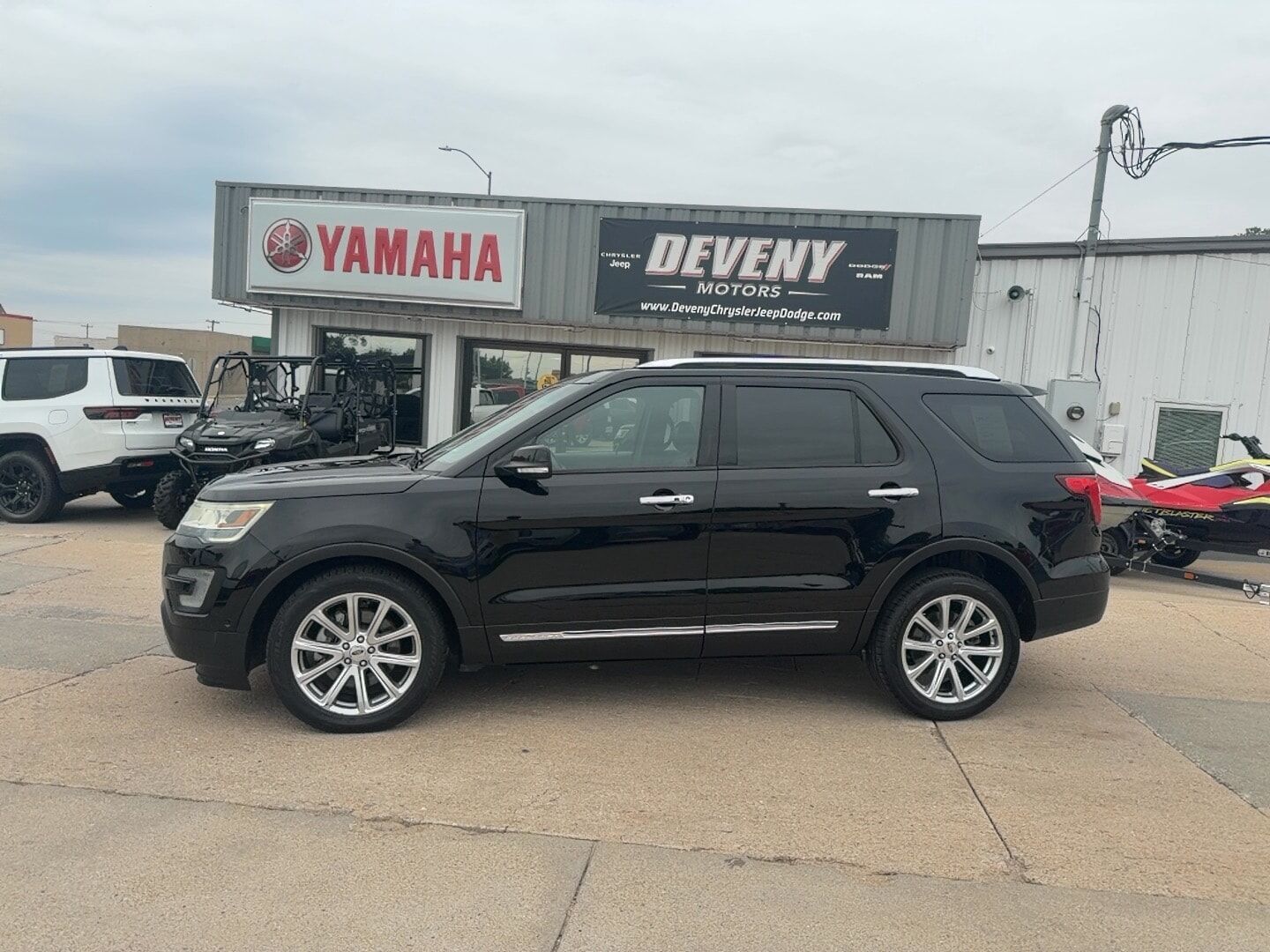2016 FORD Explorer