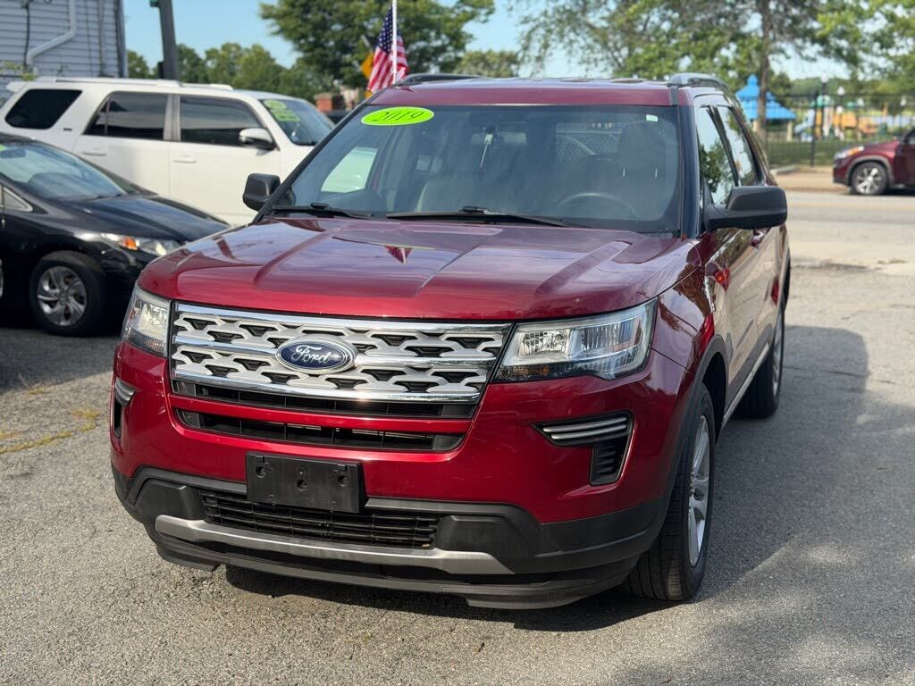 2019 FORD Explorer