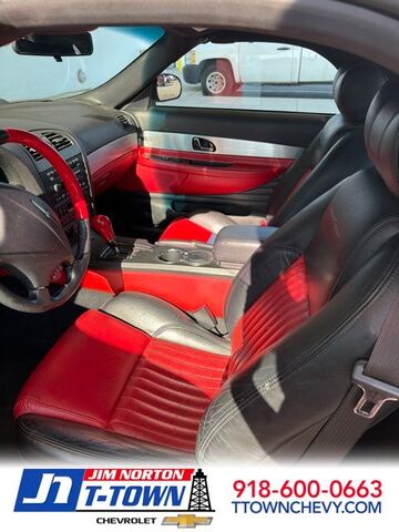 2004 FORD Thunderbird