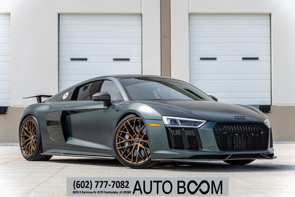 2017 AUDI R8