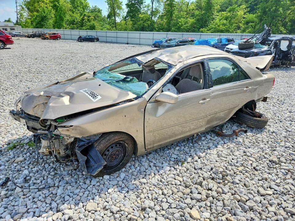 2003 TOYOTA Camry