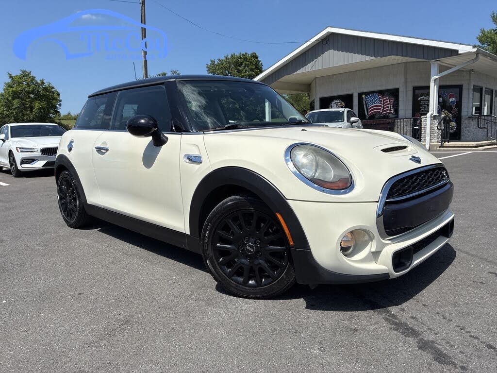 2017 MINI Hardtop