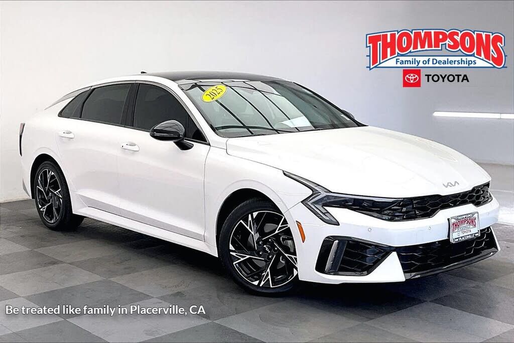 2025 KIA K5
