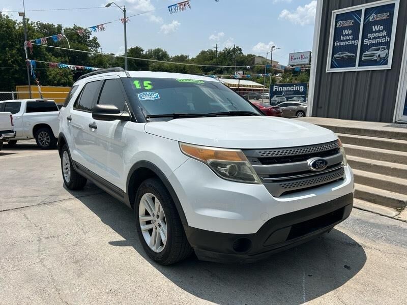 2015 FORD Explorer