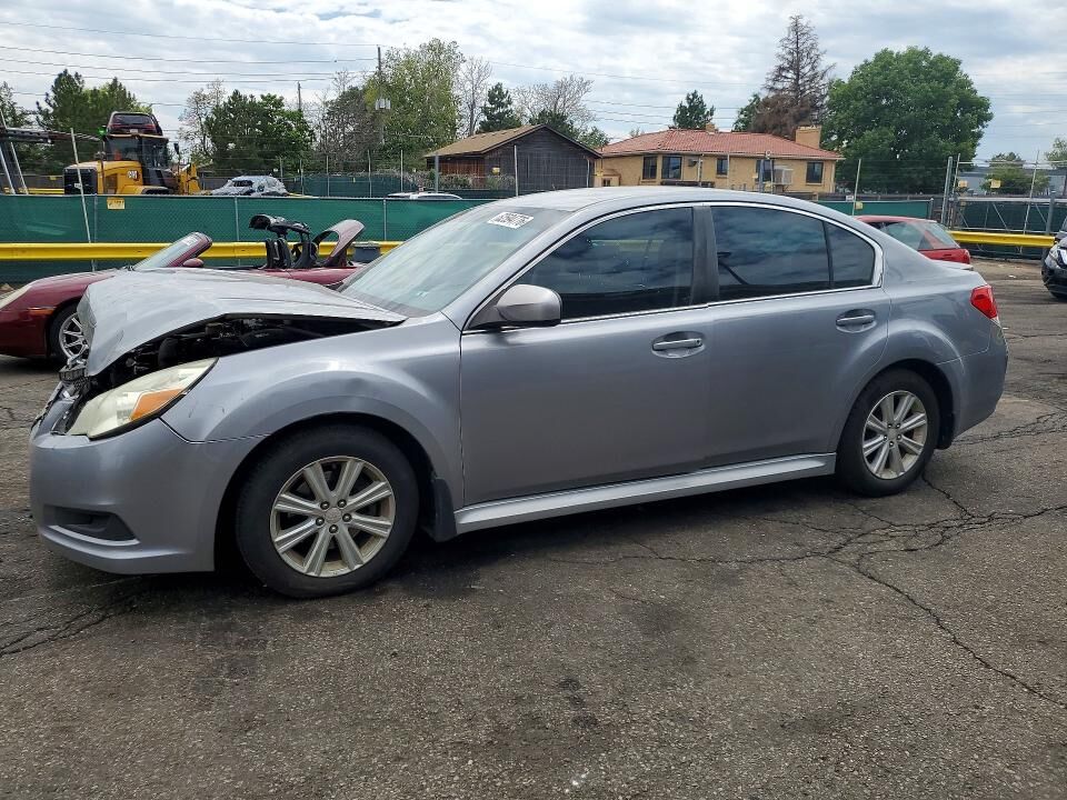 2010 SUBARU Legacy
