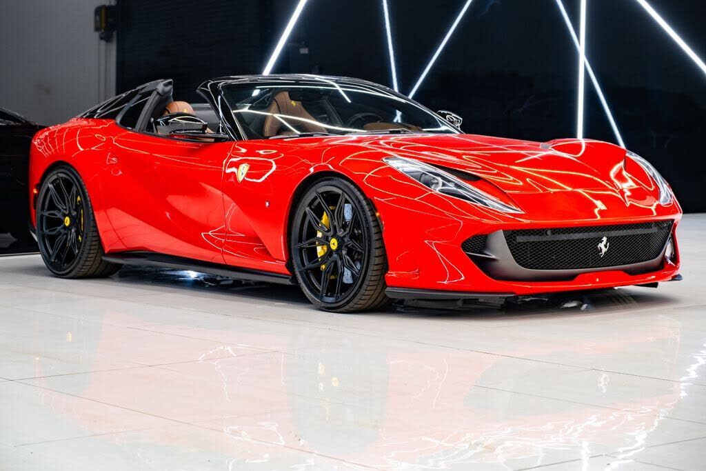 2021 FERRARI 812GTS