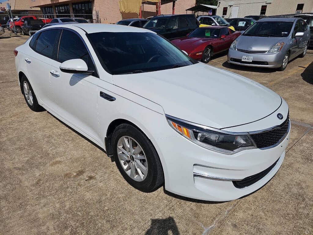 2017 KIA Optima