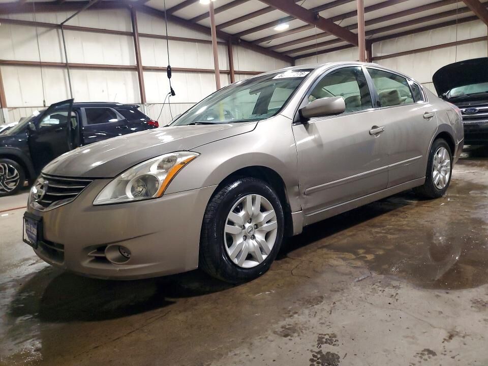 2012 NISSAN Altima