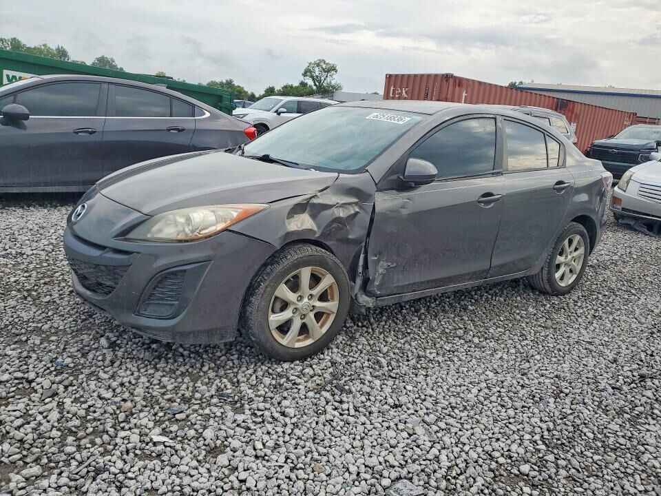 2010 MAZDA Mazda3