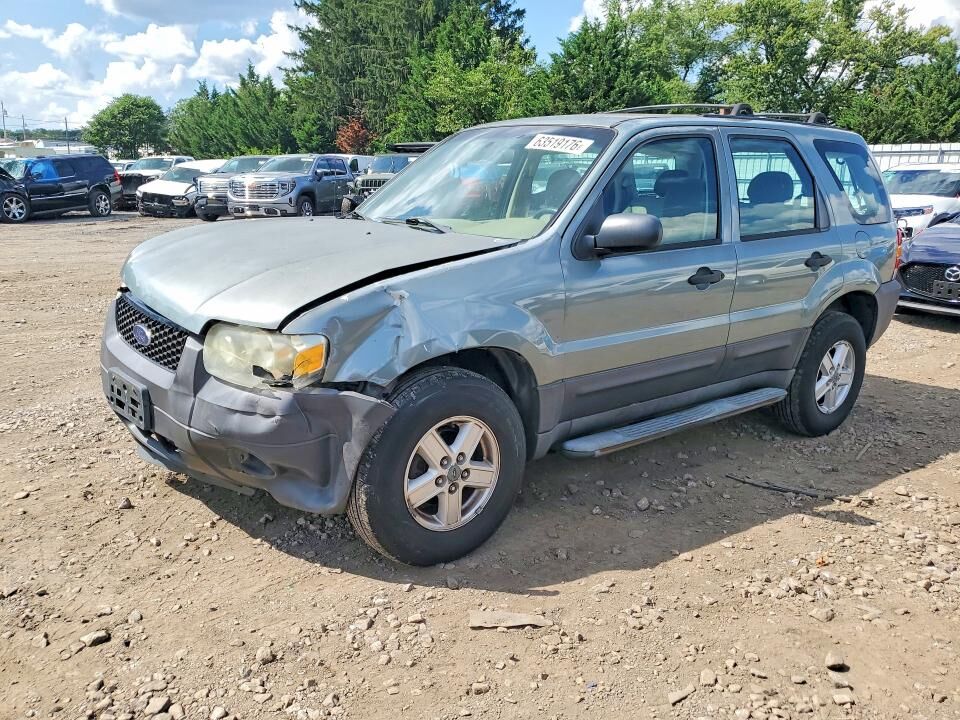 2005 FORD Escape