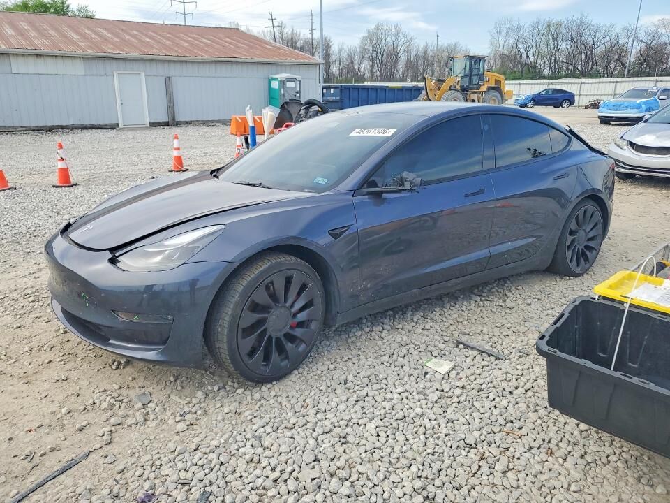 2023 TESLA Model 3