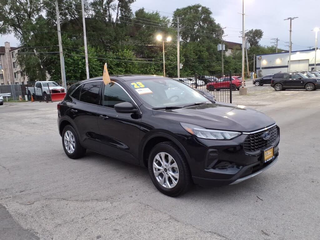2024 FORD Escape
