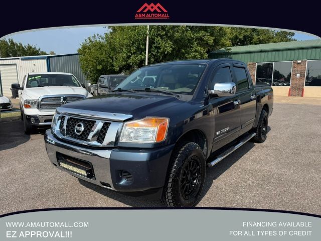 2015 NISSAN Titan