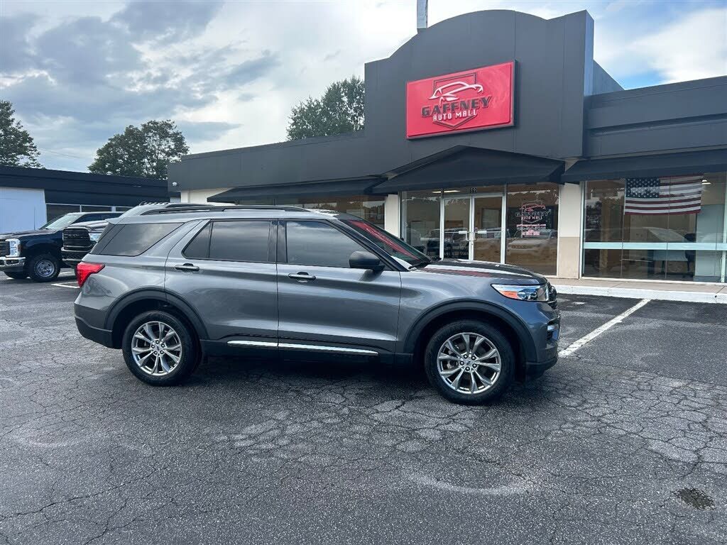 2022 FORD Explorer